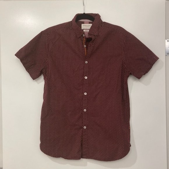 ✨ Denim & Flower burgundy and white short sleeve button down - Picture 1 of 5